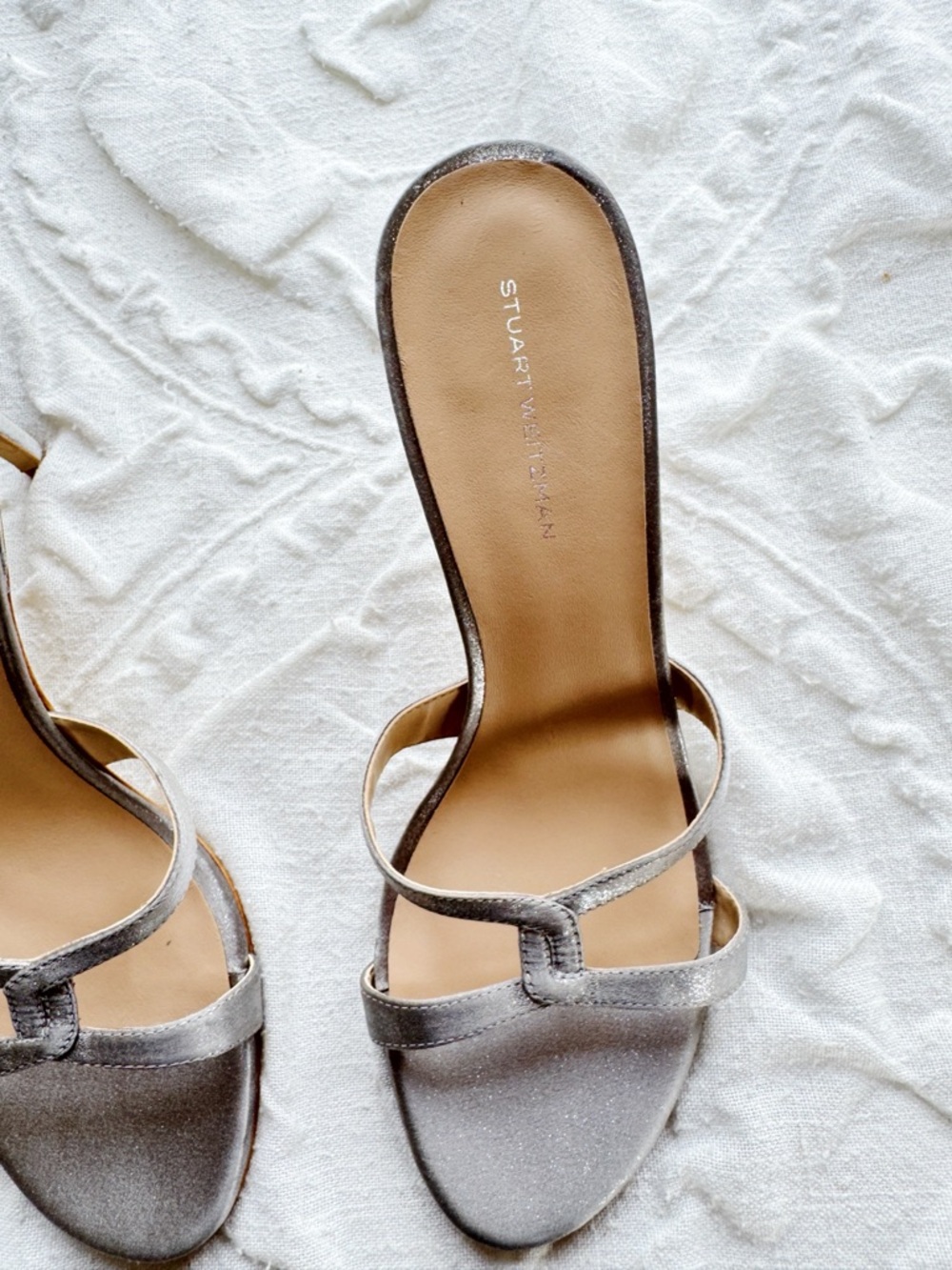 Stuart Weitzman Soiree Sleek
75 Sandal Size 7.5 - Picture 6 of 10